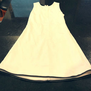 NWOT Alice + Olivia Black/White Panel Mini Dress